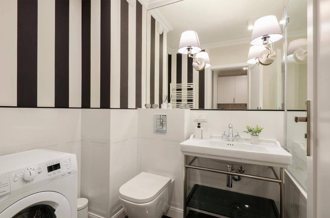 Sky Home- Blue Apartament -Manufaktura, Bezplatny Parking, Klima, Dostep Na Kod Лодз Екстериор снимка